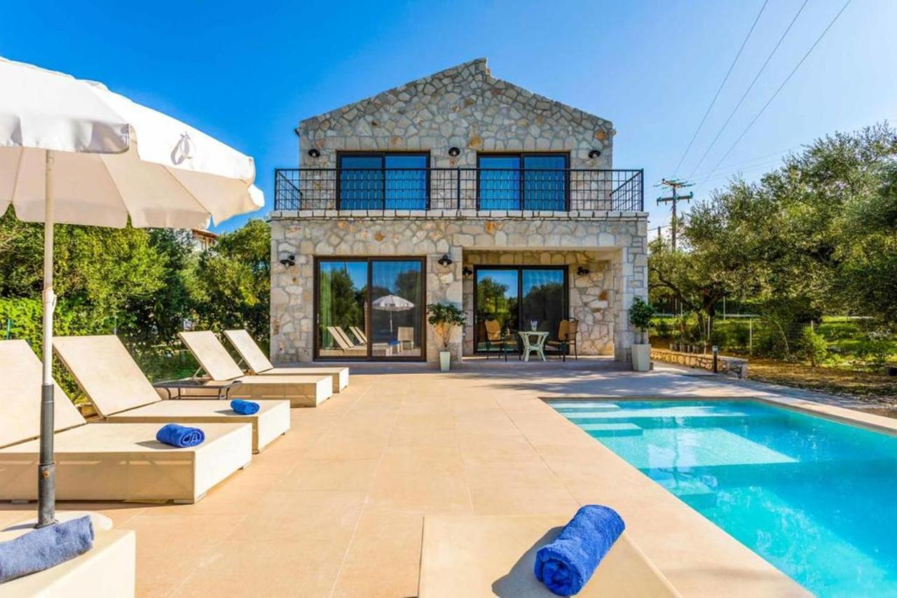 Astarte Villas - Petra Elia Private Villa With Pool Plános Zewnętrze zdjęcie