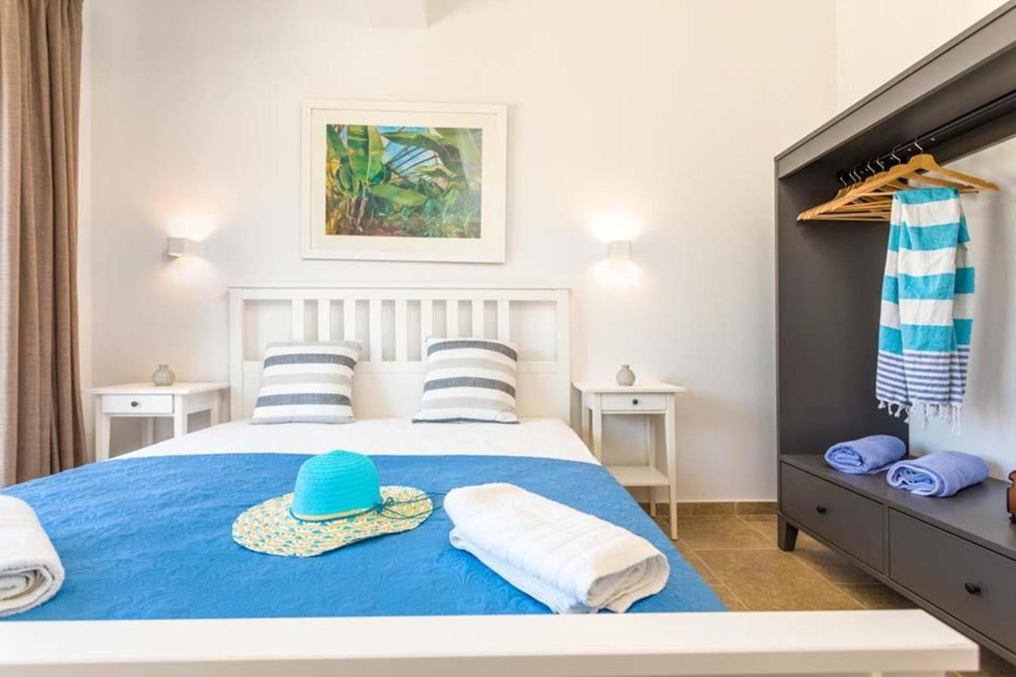 Astarte Villas - Petra Elia Private Villa With Pool Plános Zewnętrze zdjęcie